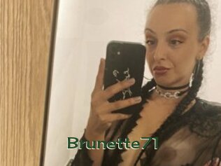 Brunette71