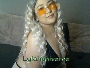 Lylahuniverse