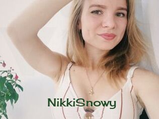 NikkiSnowy