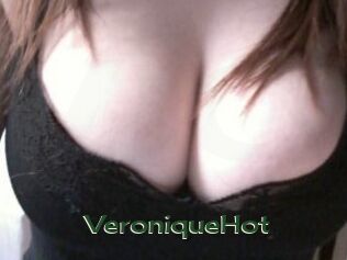 VeroniqueHot