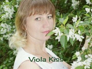 Viola_Kiss_